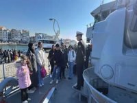 Çanakkale’de Deniz Kuvvetleri Komutanlığı'na bağlı gemiler ziyarete açıldı