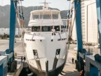 Bering Yachts, yeni B88’i suya indirdi