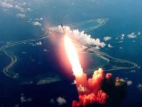 Tahran, Hint Okyanusu'ndaki Diego Garcia Üssü'nü hedef aldı