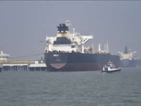 Hürmüz Boğazı’ndan 23 günde sadece 144 gemi geçti