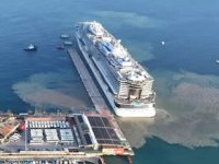 Kuşadası turizm sezonunu Sun Princess ile açtı