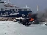 Çeşme sahilinde motoryat yangını