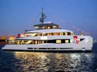 Mengi Yay’ın en büyük yatı Gray Wolf suya kavuştu