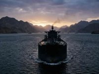 Karadeniz'de petrol tankeri vuruldu, Türk kaptan yaralı