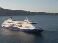 47 gün bekleyişin ardından ilk kruvaziyer Hürmüz’den geçti