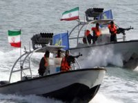 İran: Hürmüz Boğazı'nda ticari koridorlar kapatıldı