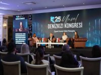 Denizci kadınlar ‘Dijitalleşen Denizcilikte Kadının Rolü’nü konuştu