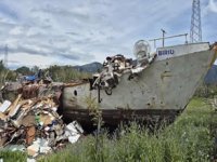 Muğla’da operasyonda yakalanan gemi hurdaya ayrıldı
