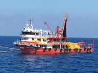 Türk gemisi 48 göçmeni ölümün kıyısından aldı