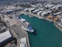 Antalya büyük kruvaziyer gemilerinin rotasına girdi