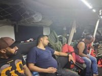Karadeniz’de kuru yük gemisi vuruldu: Yaralılar arasında Türkler de var