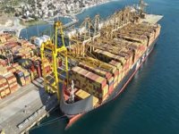 Asyaport’ta tek gemide konteyner elleçleme rekoru kırıldı