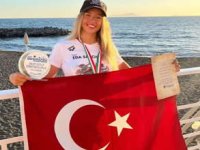 Eda Savcıgil'den Catalina Kanalı'nda çifte rekor!