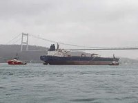 İstanbul Boğazı’nda deniz trafiği askıya alındı