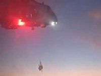 Cezayir açıklarında yaralanan Türk denizciye havadan tahliye