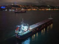 İstanbul Boğazı’nda gemi arızası trafiği durdurdu!