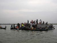 Bangladeş'te kaçak göçmen teknesi battı: 24 kayıp