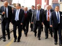 Türk Denizciliğinin 'Bayraktar' Gemisi Denize İndirildi