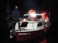 İzmir, Karaburun açıklarında kaçak taşıyan tekne alabora oldu: