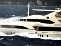 Fırtına Ege'de gemi ve yatlara zor anlar yaşattı