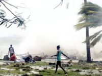 'Canavar' kasırga Pam Vanuatu'yu haritadan sildi