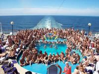 Çıplaklar gemisi rotasına Türkiye'yi de ekledi