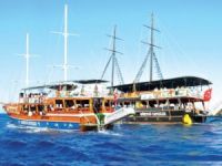 Mersin'de turizm, yat turları ile renklendi
