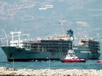 Bandırma'da 'Yüzen Ahır’a tepki büyük