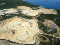 Saroz Körfezi taş ocakları yüzünden çorak araziye döndü