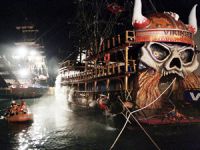 Alanya'da tur teknesi yandı