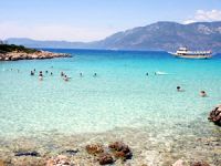 Kleopatra Plajı’nın kumları 24 saat korunuyor