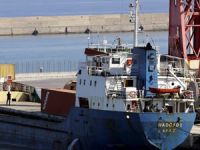 Silah yüklü gemi Yunan şirketinin çıktı