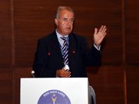 IMO İtalya Temsilcisi Tuğamiral Cristiano Aliperta: Yarın değil, bugün bir şeyler yapmalıyız