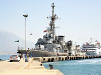 Fransız askeri gemisi FS Montcalm Alanya'ya demirledi