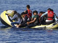 Midilli Adası açıklarında mülteci botu battı, 1 kız çocuğu öldü