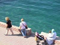 Eski feribot iskelesi doğal akvaryum oldu