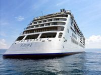 Dev kruvaziyer römorkör olmadığı için Fethiye'ye demirleyemedi