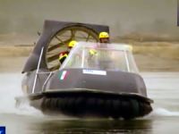 Hem karada hem de denizde gidebilen çok yönlü araç: Hovercraft