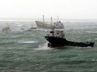 Marmara'da poyraz, 28 şilep ve tankerin geçişine izin vermedi