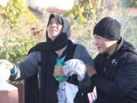 Kızının cesedini kucağında kilometrelerce taşıdı