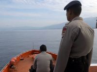 Endonezya'da batan teknedeki kayıplardan 20 kişinin cesedi bulundu