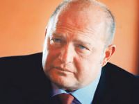 Koç Holding Yönetim Kurulu Başkanı Mustafa Koç kalp krizi geçirdi