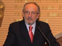 Levent Karaçelik: İnsanları yaşarken de takdir ettiğimizi gösterelim