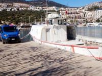 Antalya'da demirli teknede binlerce uyuşturucu hap ele geçirildi