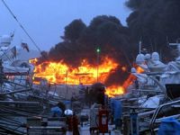 Fethiye'de ahşap tekne alevlere yenik düştü