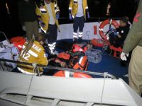 Ege Denizi'nde mülteci taşıyan sürat teknesi battı: 5 ölü, 2 kayıp