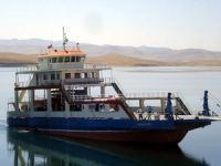 Bakımdan geçirilen Çemişgezek feribotu sefere başladı