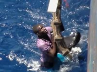 Akdeniz’de göçmen teknesi battı: 400 ölü