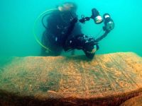 Selçuklu'nun mezar taşlarından iskele yapmışlar