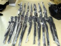 Yemen'de silah ve cephane taşıyan gemi yakalandı